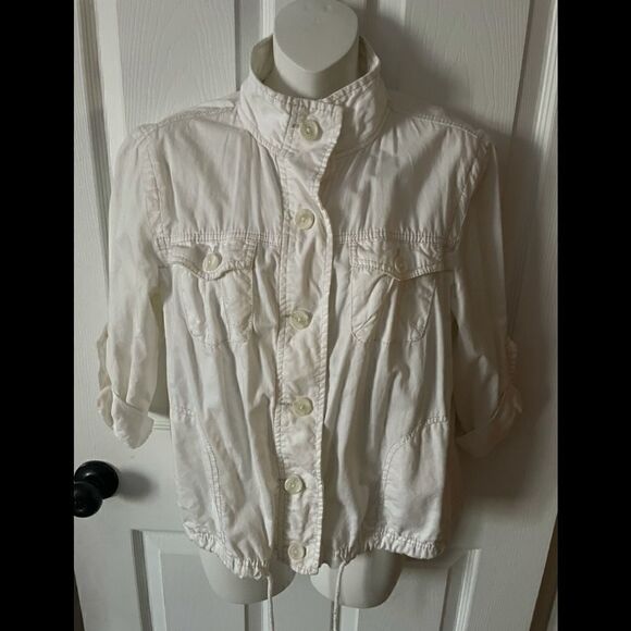 French cuff white lightweight jacket - Picture 2 of 5